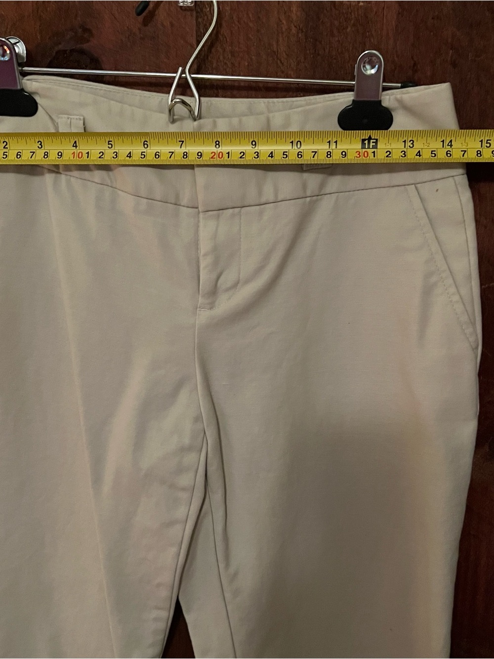Cropped Light Beige Women's Capris - Picture 3 of 5